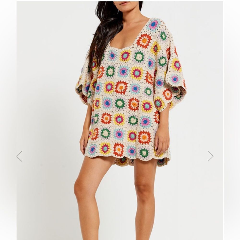 CROCHET SQUARE NECK TUNIC TOP